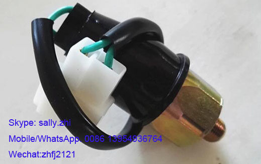 saklar lampu rem asli, 4130000521, suku cadang wheel loader untuk wheel loader LG956L